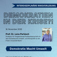 Veranstaltungsposter mit hellblauem Hintergrund und einem Foto von Prof. Dr. Lena Partzsch