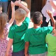 Kinder melden sich