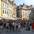 Gruppe von Menschen in der Stadt