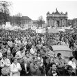 Kundgebung am 4.11.1989 auf dem Platz der Nationen (Luisenplatz)